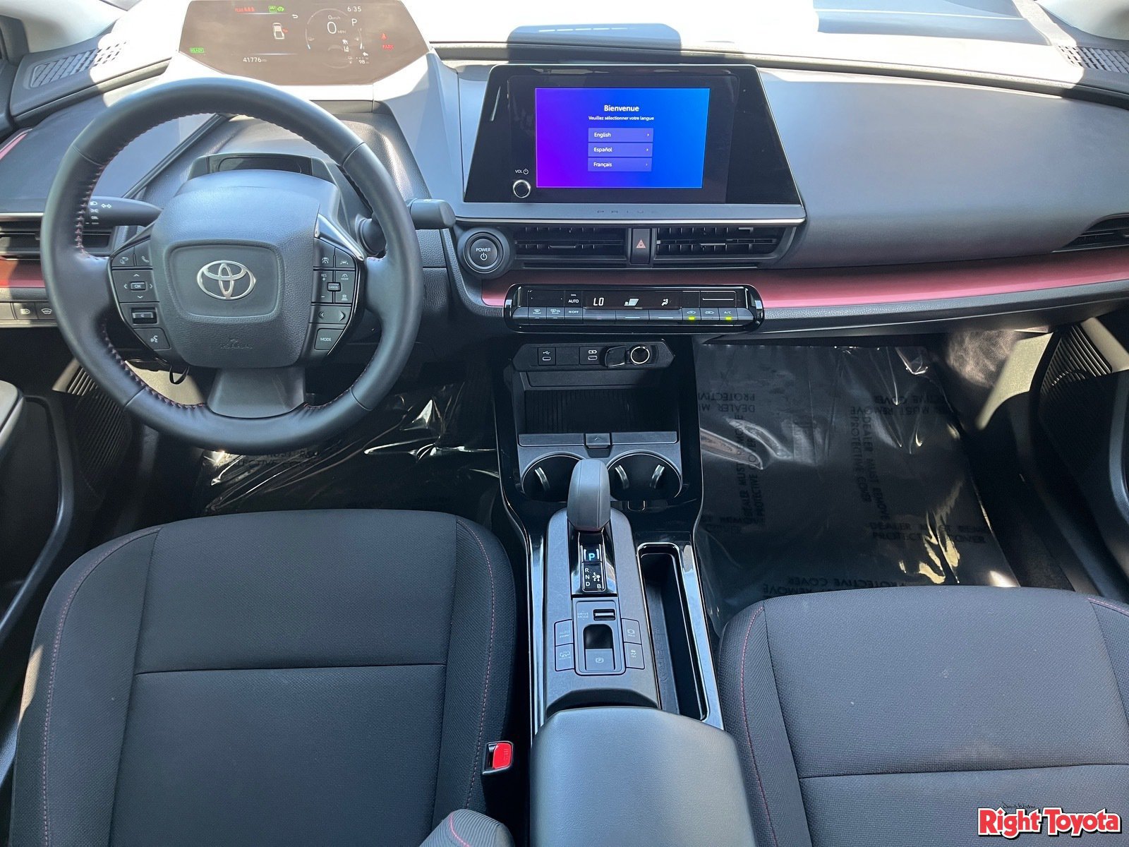 Certified 2025 Toyota Prius Plug-In Hybrid FWD image 16