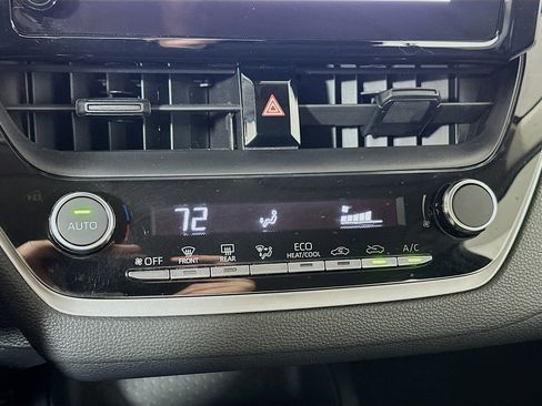 Used 2023 Toyota Corolla LE image 15