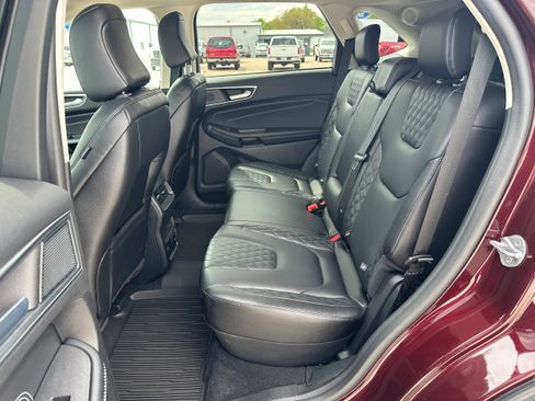 Used 2024 Ford Edge Titanium AWD/4WD image 13