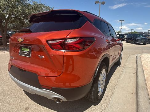 Used 2021 Chevrolet Blazer LT FWD image 9