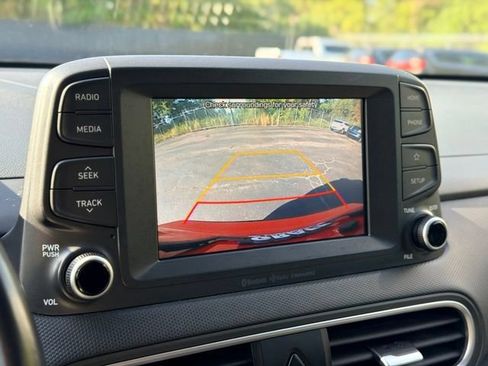 Used 2019 Hyundai Kona SEL AWD/4WD image 14
