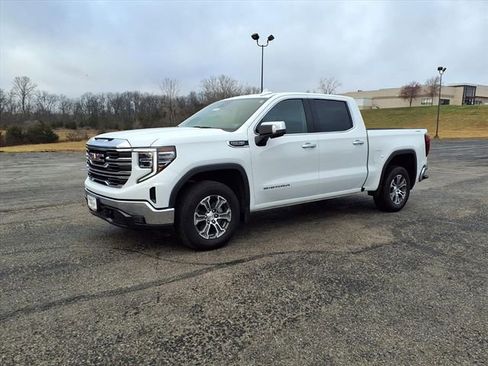 Used 2025 GMC Sierra 1500 SLT image 42