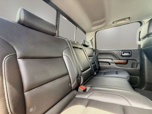 Used 2018 GMC Sierra 3500 SLT w/ Duramax Plus Package AWD/4WD image 15