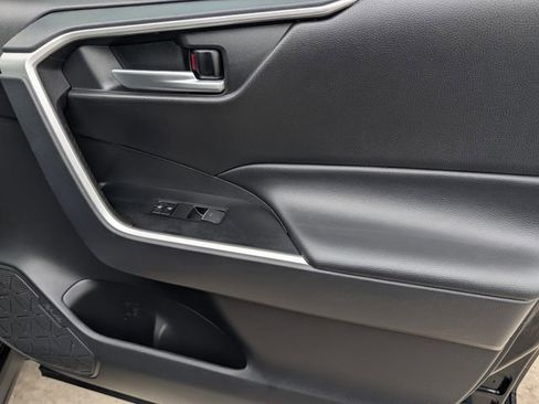 Used 2024 Toyota RAV4 XLE Premium image 34