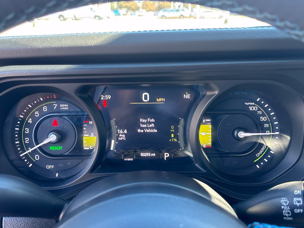 Used 2024 Jeep Wrangler Unlimited Rubicon 4xe AWD/4WD image 12