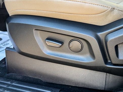 Used 2020 Ford Ranger Lariat w/ Equipment Group 501A Mid image 17