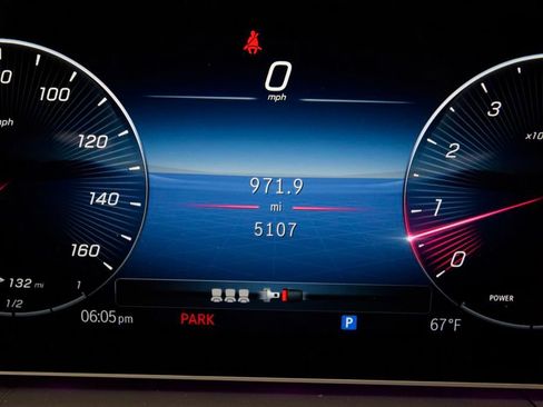 Used 2026 Mercedes-Benz GLE 350 4MATIC image 25