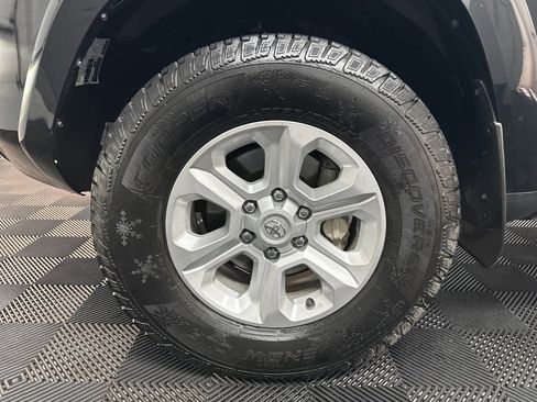 Used 2022 Toyota 4Runner SR5 Premium w/ Moonroof Package image 35