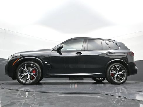 New 2026 BMW X5 xDrive50e w/ Executive Package AWD/4WD image 24