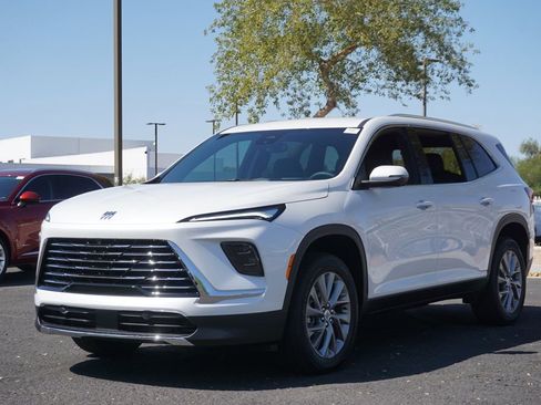 New 2025 Buick Enclave Preferred w/ Power Package image 4