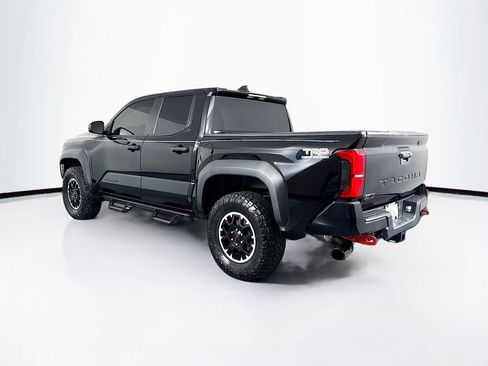 Used 2024 Toyota Tacoma TRD Off-Road image 7