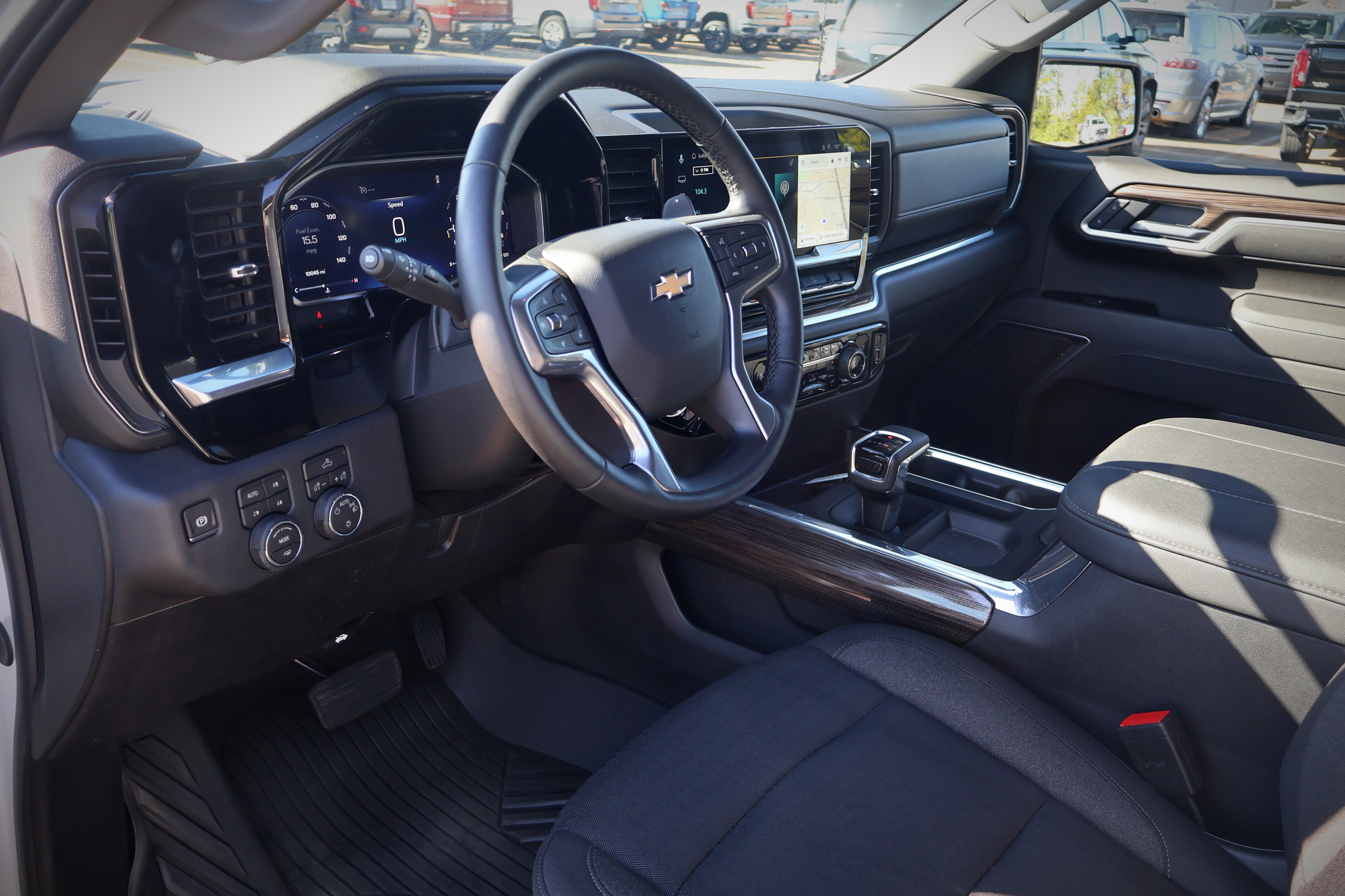 Used 2026 Chevrolet Silverado 1500 LT AWD/4WD image 13