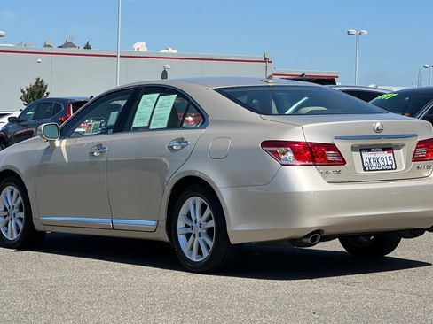 Used 2010 Lexus ES 350 FWD image 7