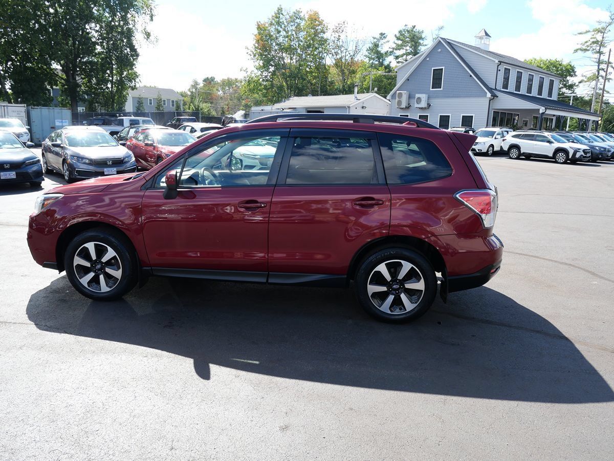 Used 2018 Subaru Forester 2.5i Premium w/ All-Weather Package AWD/4WD image 8