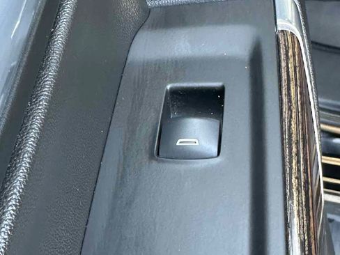 Used 2021 GMC Sierra 1500 Elevation AWD/4WD image 38