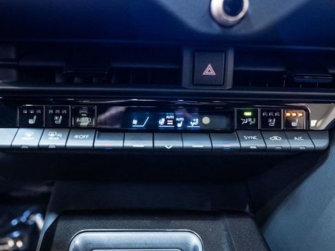 Certified 2024 Toyota Crown Limited image 29