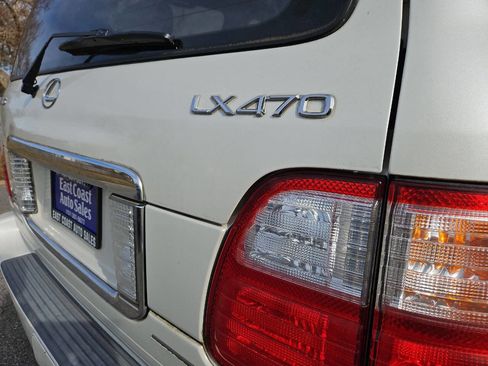 Used 2003 Lexus LX 470 4WD image 10