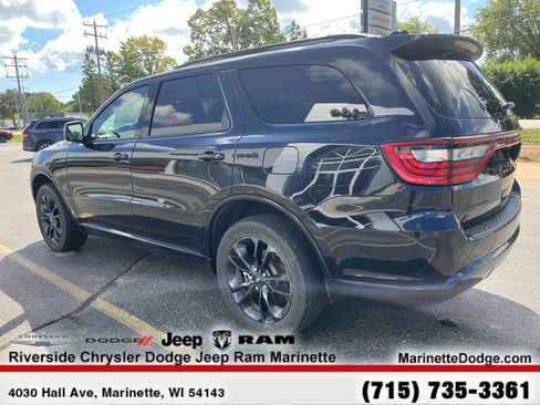 Used 2024 Dodge Durango SXT w/ SXT Blacktop Group image 7