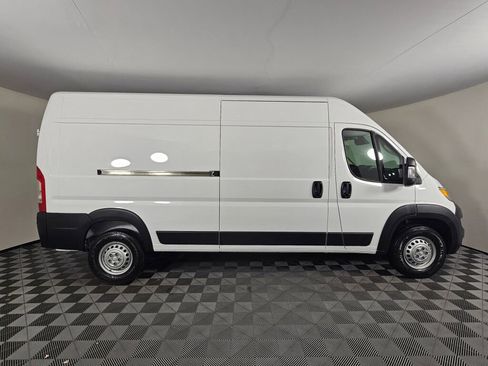 New 2026 RAM ProMaster 2500 FWD image 2