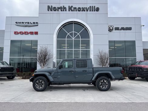 New 2026 Jeep Gladiator Sport image 2