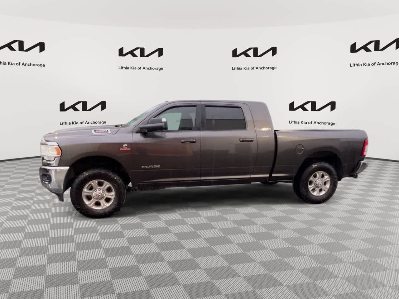 Used 2020 RAM 3500 Big Horn w/ Level 1 Equipment Group AWD/4WD image 5
