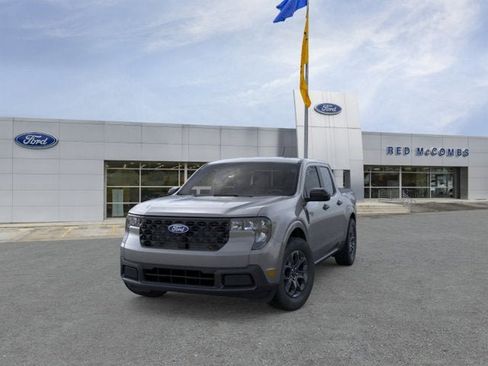 New 2025 Ford Maverick XLT w/ XLT Luxury Package FWD image 2