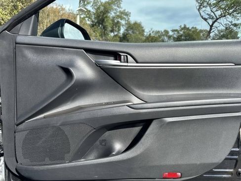 Used 2023 Toyota Camry SE image 15