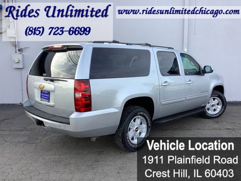 Used 2013 Chevrolet Suburban LT w/ Luxury Package AWD/4WD image 8