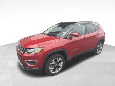 Used 2019 Jeep Compass Limited AWD/4WD image 1