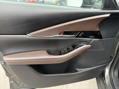 Used 2021 MAZDA CX-30 AWD 2.5 S w/ Premium Package image 17