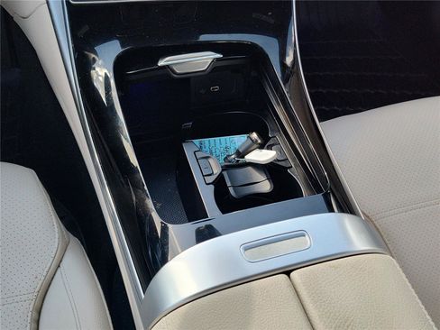 Certified 2024 Mercedes-Benz C 300 Sedan image 18