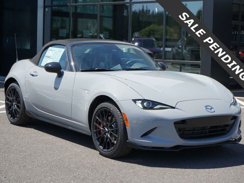 New 2025 MAZDA MX-5 Miata Club w/ Brembo/BBS Recaro Package image 1