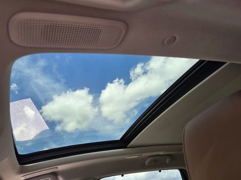 Certified 2025 Acura MDX w/ Technology Package image 17