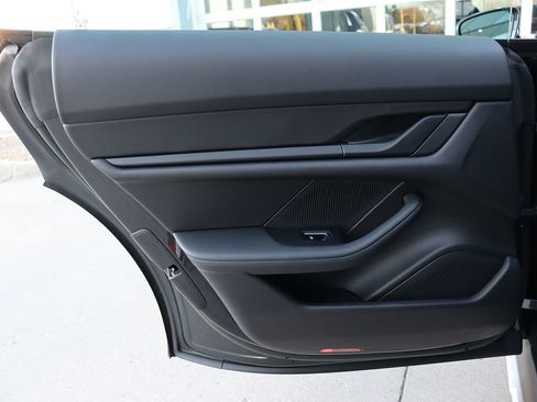 Used 2022 Porsche Taycan 4 Cross Turismo image 51