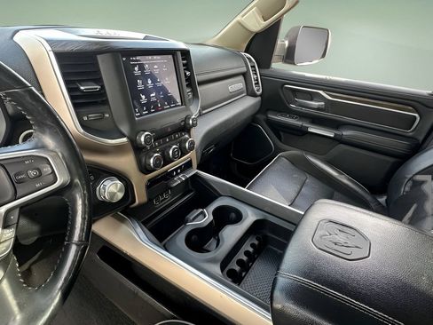 Used 2020 RAM 1500 Laramie RWD image 19
