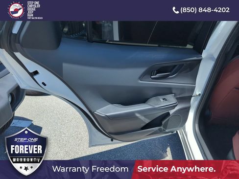 Used 2025 Toyota Prius LE FWD image 25