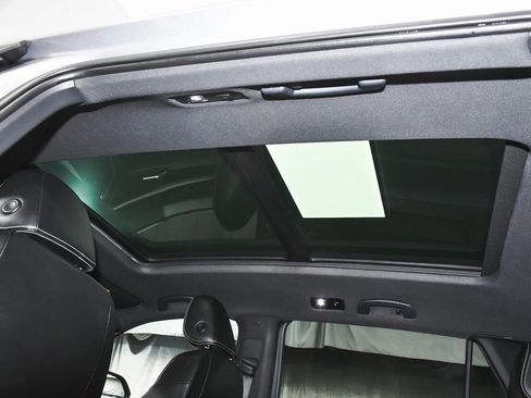 Used 2021 Volkswagen Atlas Cross Sport SEL R-Line image 47