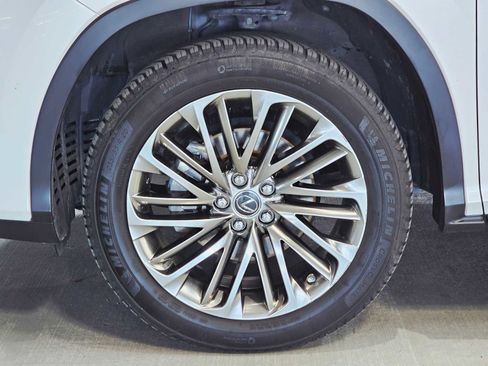 Used 2022 Lexus RX 350L Luxury image 8