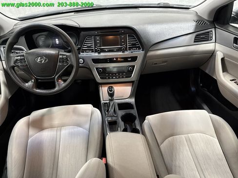 Used 2016 Hyundai Sonata SE image 6