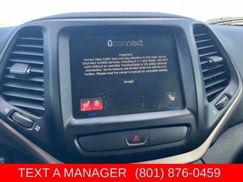 Used 2016 Jeep Cherokee 75th Anniversary AWD/4WD image 17