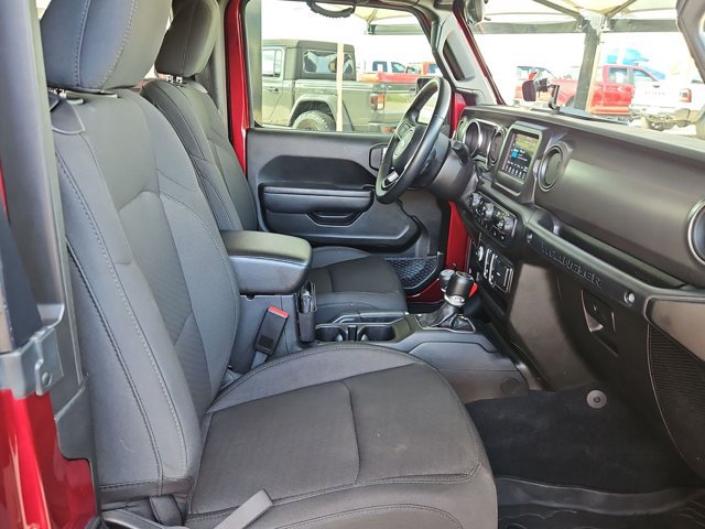 Used 2022 Jeep Wrangler Sport AWD/4WD image 17