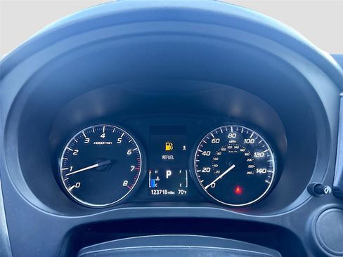 Used 2020 Mitsubishi Outlander ES image 13