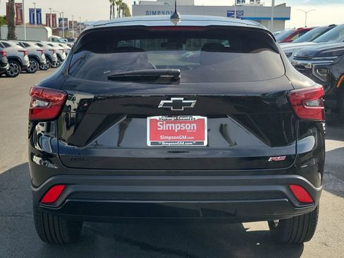 New 2026 Chevrolet Trax RS image 19