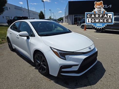 Used 2024 Toyota Corolla SE FWD image 1