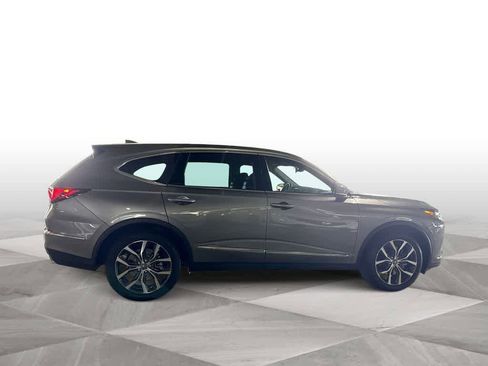 Used 2024 Acura MDX SH-AWD w/ Technology Package image 9
