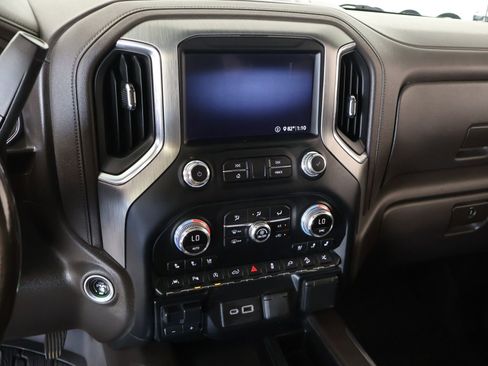 Used 2020 GMC Sierra 1500 Denali w/ Denali Ultimate Package AWD/4WD image 5