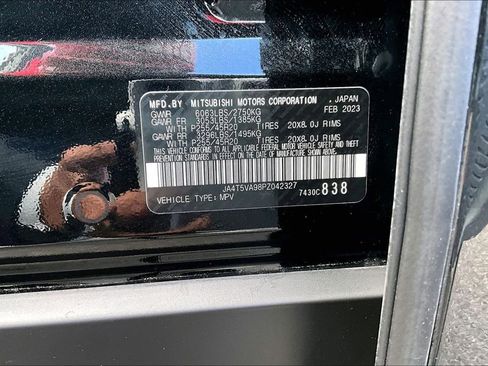 Used 2023 Mitsubishi Outlander SEL AWD/4WD image 35