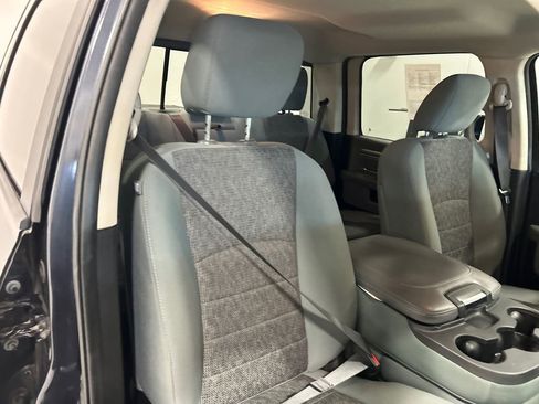 Used 2019 RAM 1500 Big Horn image 34