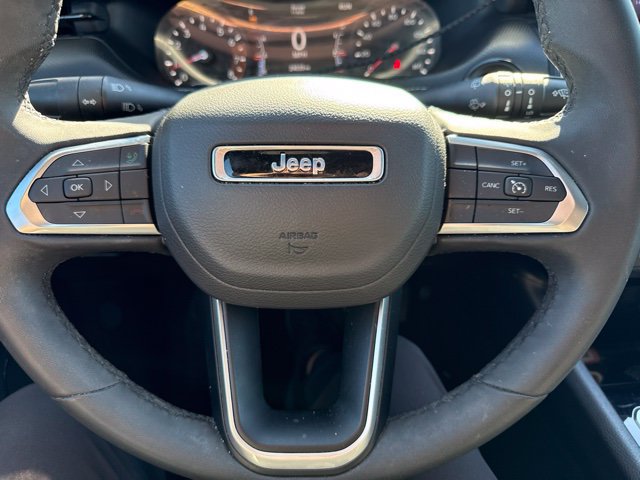 Used 2024 Jeep Compass Latitude w/ Convenience Group AWD/4WD image 14
