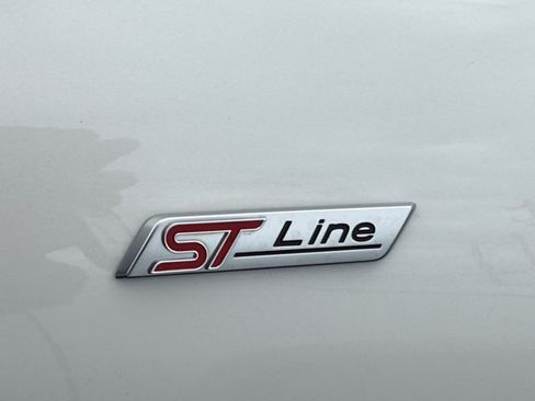 Used 2023 Ford Escape ST-Line w/ Tech Pack #1 AWD/4WD image 36